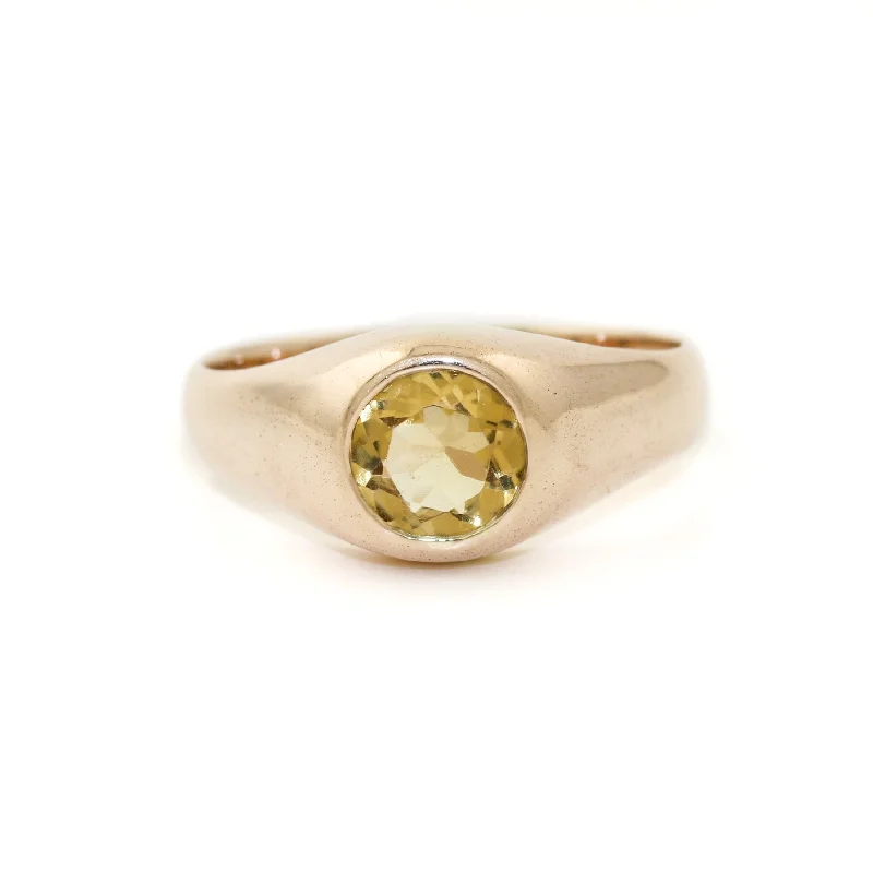 women’s rings with emerald and sapphire gemstones-10k Gold x Round Brilliant-Cut Citrine Signet